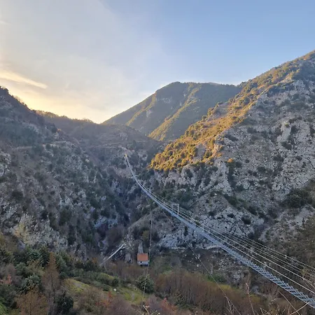 A Casa Di Nonna Bed & Breakfast 3*