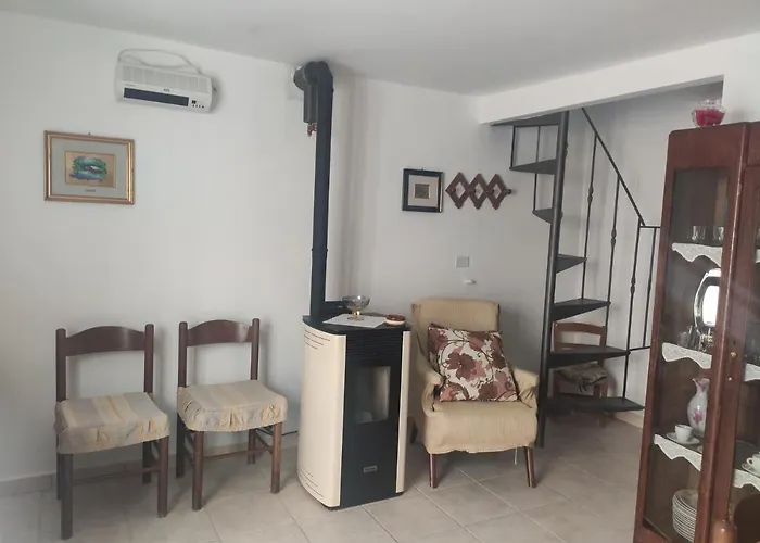 A Casa Di Nonna Bed & Breakfast 3*